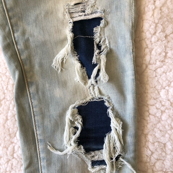 American Eagle LightWash Denim HiRise Jegging Jean - Picture 5 of 8